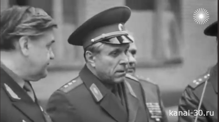 За что расстреляли директора Елисеевского гастронома.Дело было в СССР.